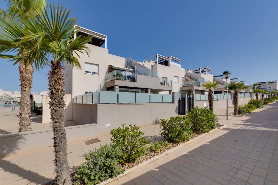 Sale - Bungalow - Sector 25 - Torrevieja