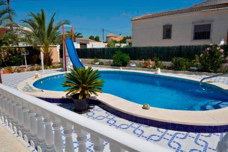 Sale - Villa - San luis - Torrevieja