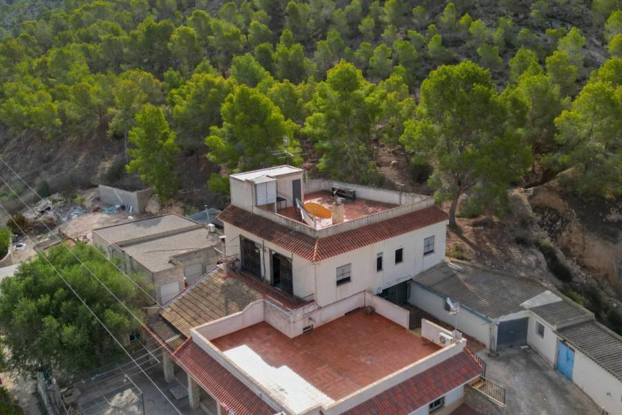 Sale - House with land - Arneva - Orihuela