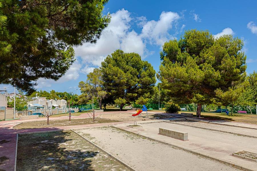 Venta - Adosado - Los balcones - Torrevieja