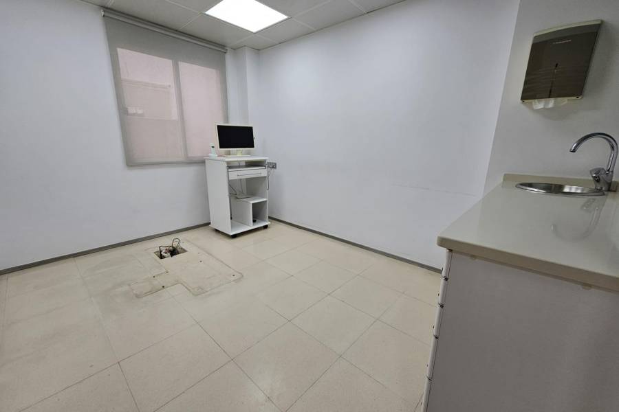 Sale - Flat - Centro - Torrevieja