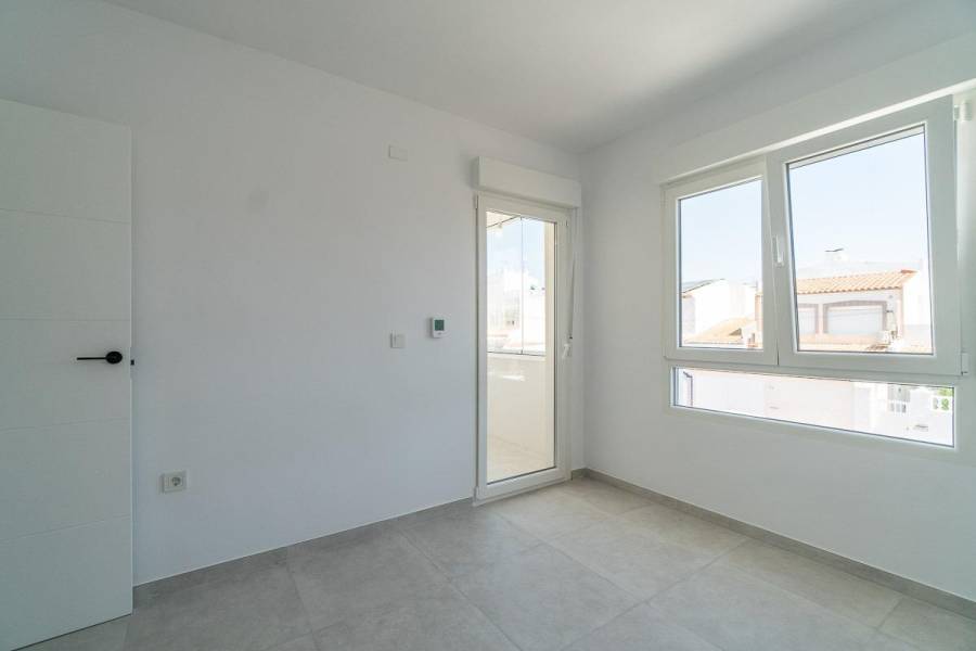 Venta - Dúplex - Aguas nuevas 1 - Torrevieja