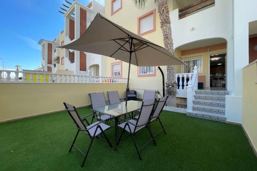 Sale - Ground floor apartment - La Zenia - Orihuela Costa