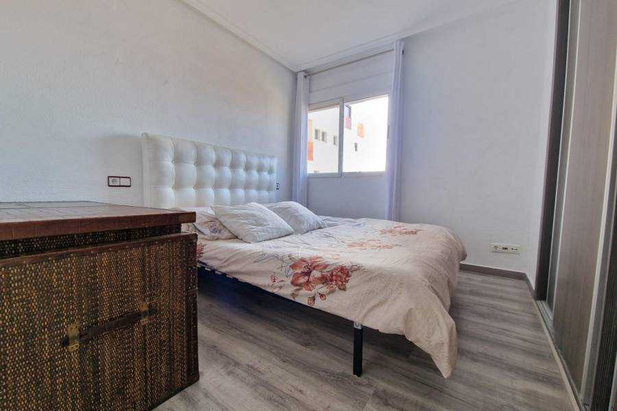 Venta - Apartamento - Nueva Torrevieja - Torrevieja