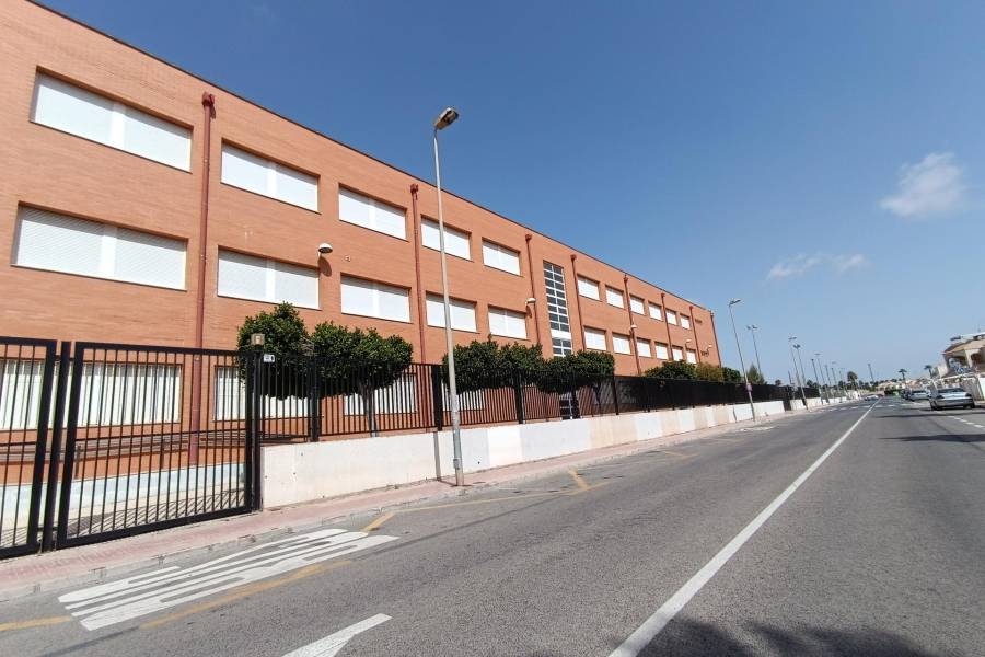 Sale - Bungalow Ground Floor - Torretas - Torrevieja