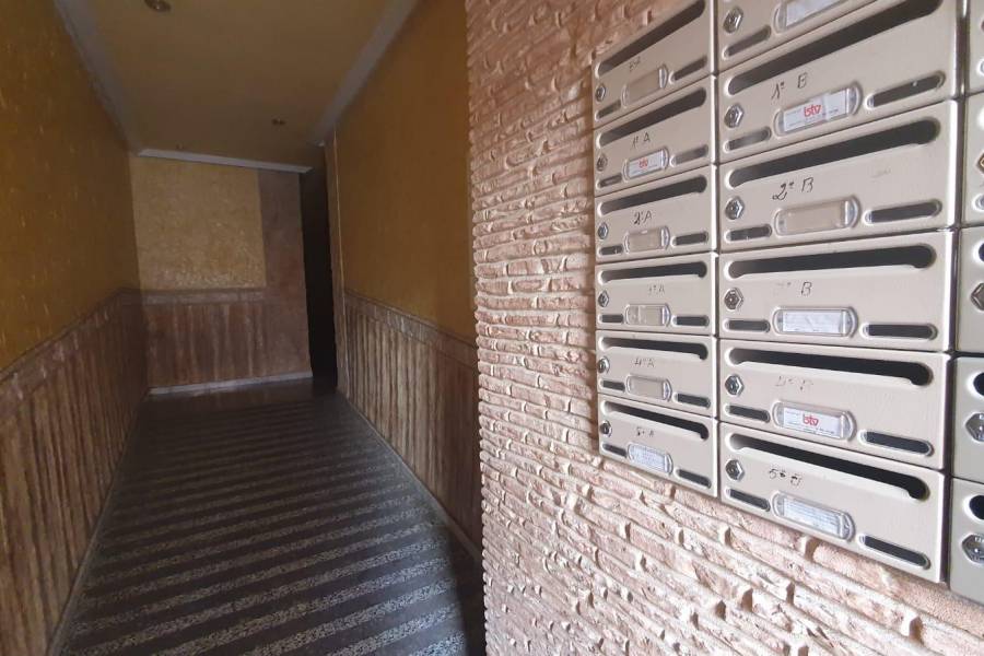Sale - Apartment - Centro - Torrevieja