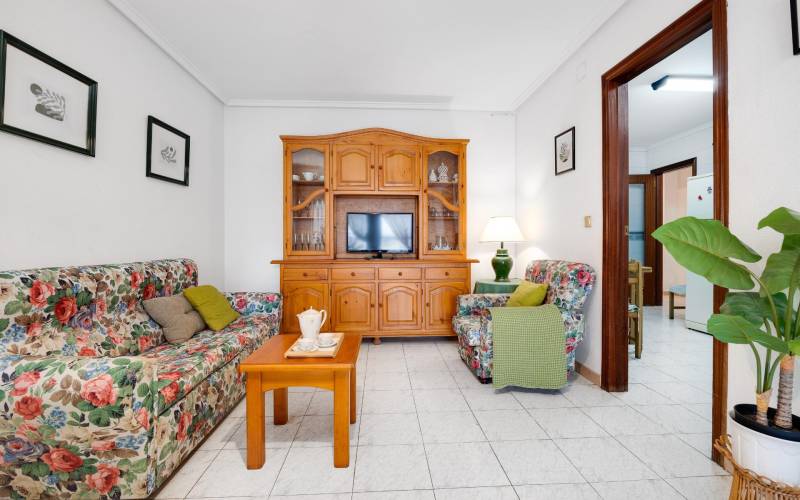 Apartamento - Sale - Estacion de autobuses - Torrevieja