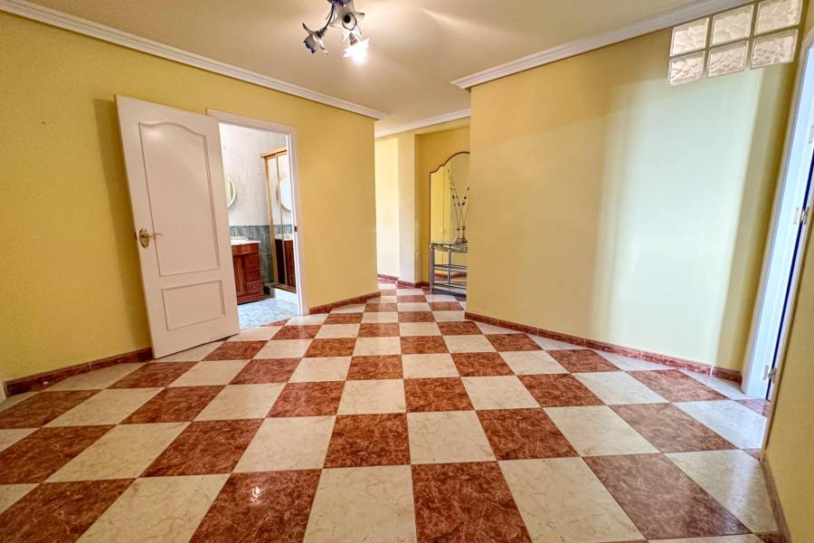 Vente - Appartement de ville - Plaza de toros - Almeria