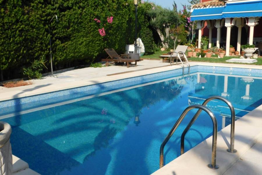 Vente - Villa de Luxe - Nueva Torrevieja - Torrevieja