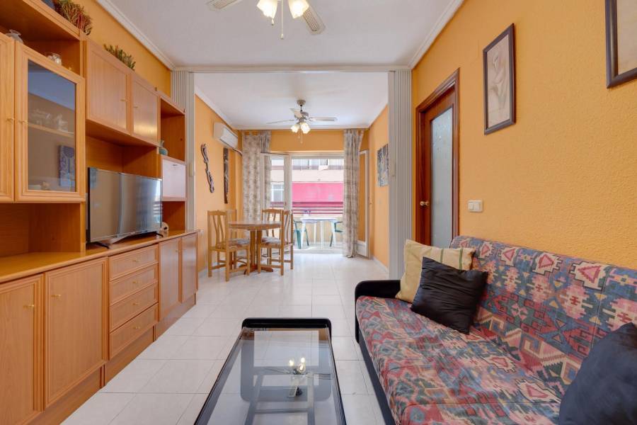 Sale - Apartment - Playa de los locos - Torrevieja