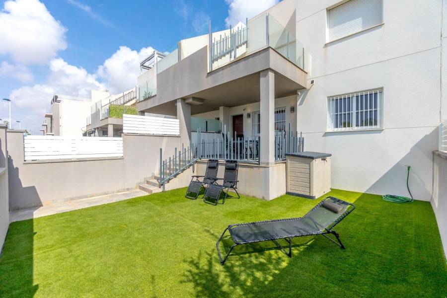 Sale - Apartment - Sector 25 - Torrevieja