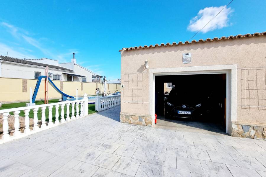 Venta - Villa - San luis - Torrevieja