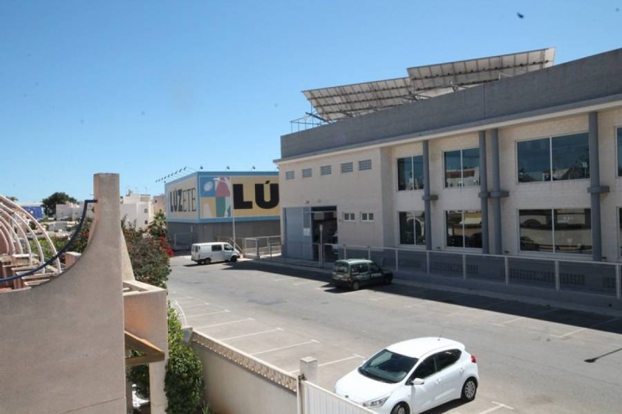 Venta - Casa - Carrefour - Torrevieja