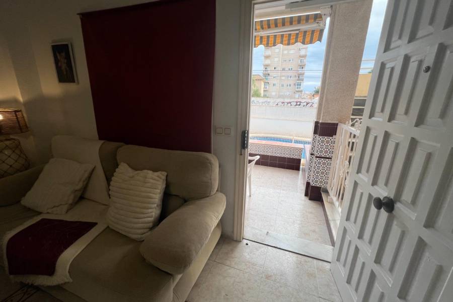 Sale - Bungalow Ground Floor - Nueva Torrevieja - Torrevieja