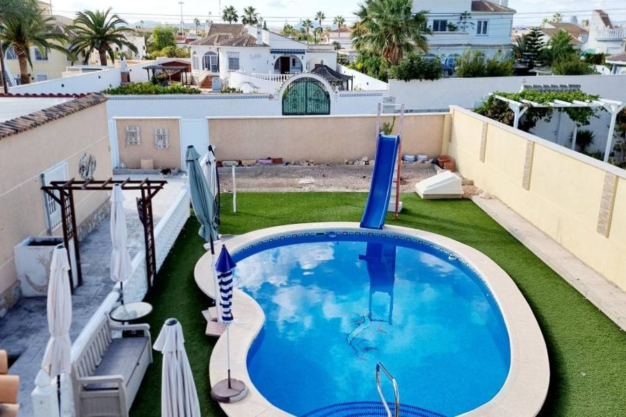 Venta - Villa - San luis - Torrevieja