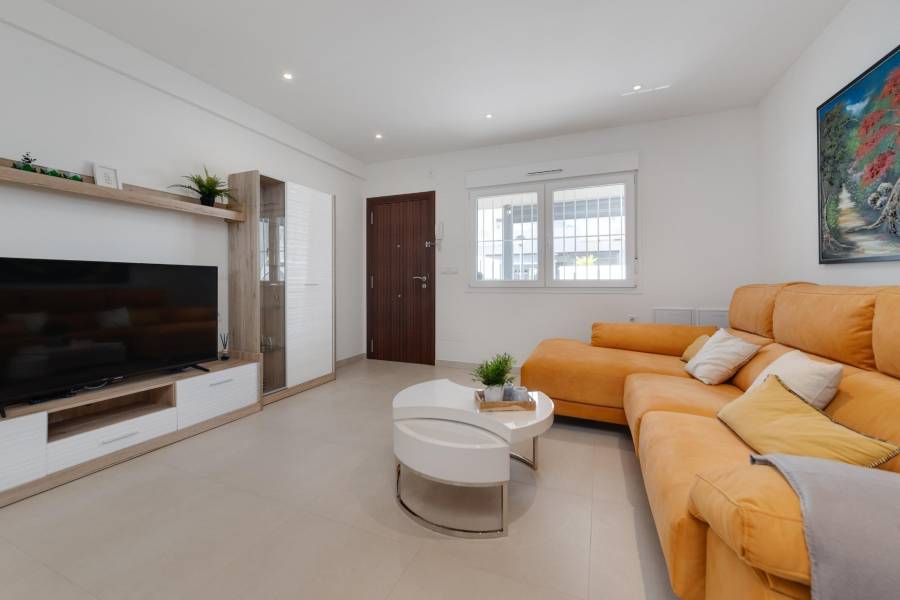 Sale - Bungalow - Sector 25 - Torrevieja