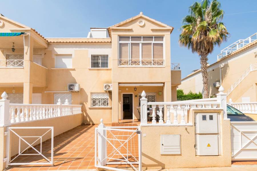 Vente - Bungalow Étage Bas - Torretas - Torrevieja