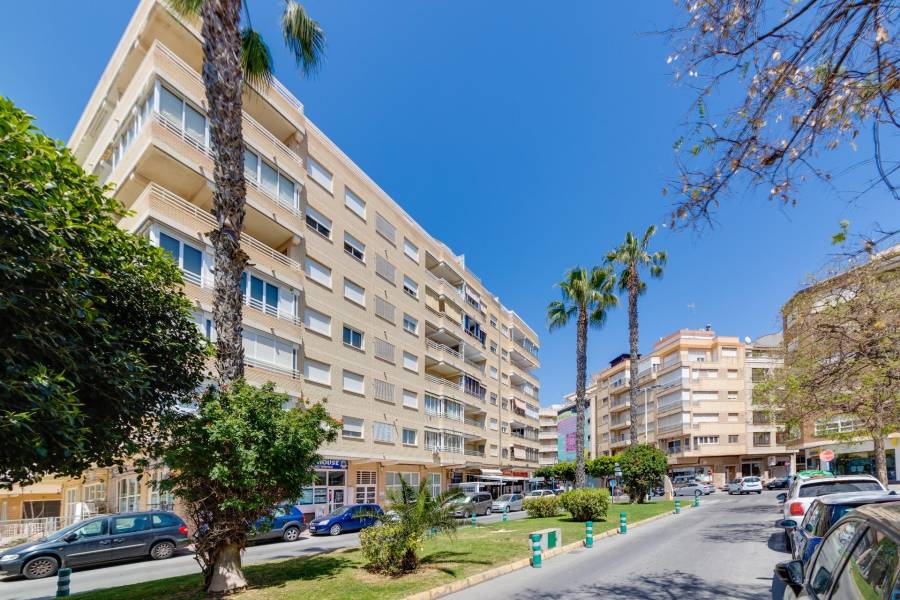 Venta - Apartamento - Puerto - Torrevieja