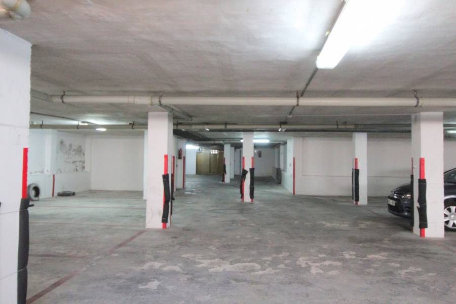Sale - Garage - Playa del cura - Torrevieja