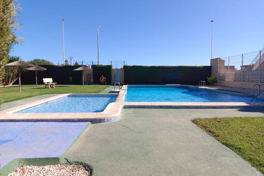 Venta - Bungalow Planta Alta - La Siesta - El Salado - Torreta - Torrevieja