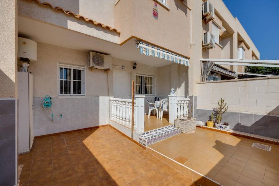 Sale - House Type Duplex - Aguas nuevas 2 - Torrevieja