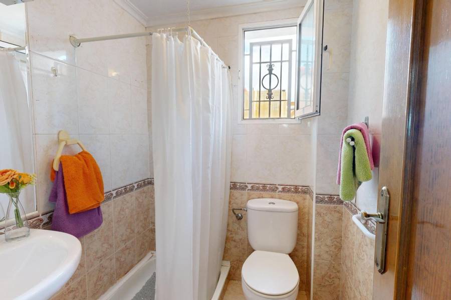 Vente - Maison individuelle - Aguas nuevas 1 - Torrevieja