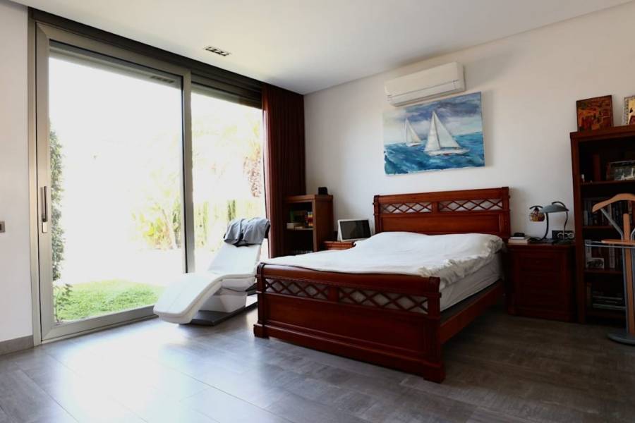 Sale - Luxury Villa - Los Angeles - Torrevieja