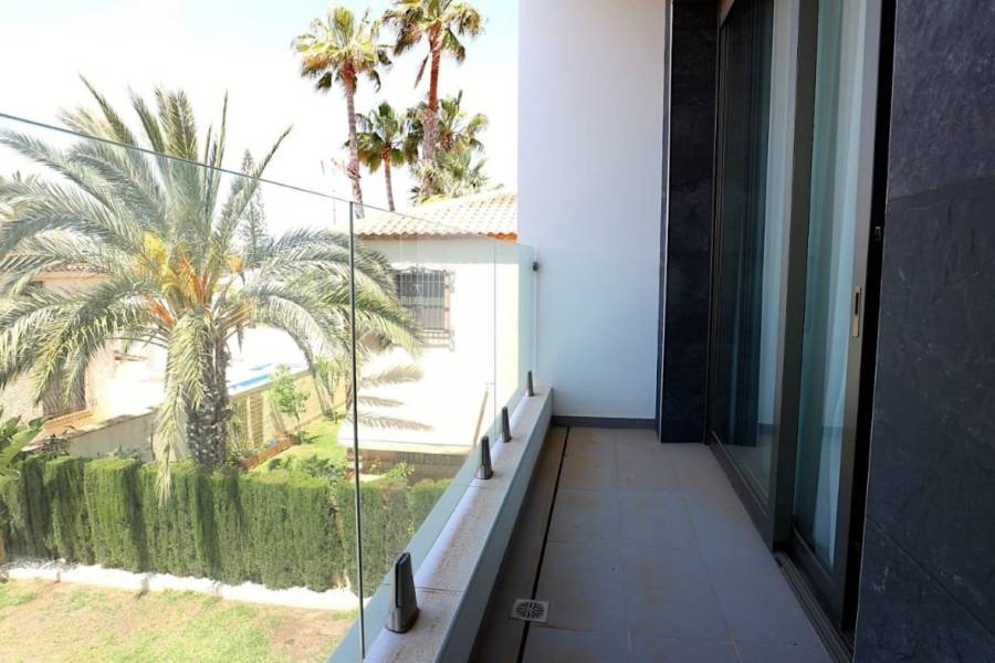 Sale - Luxury Villa - Los Angeles - Torrevieja