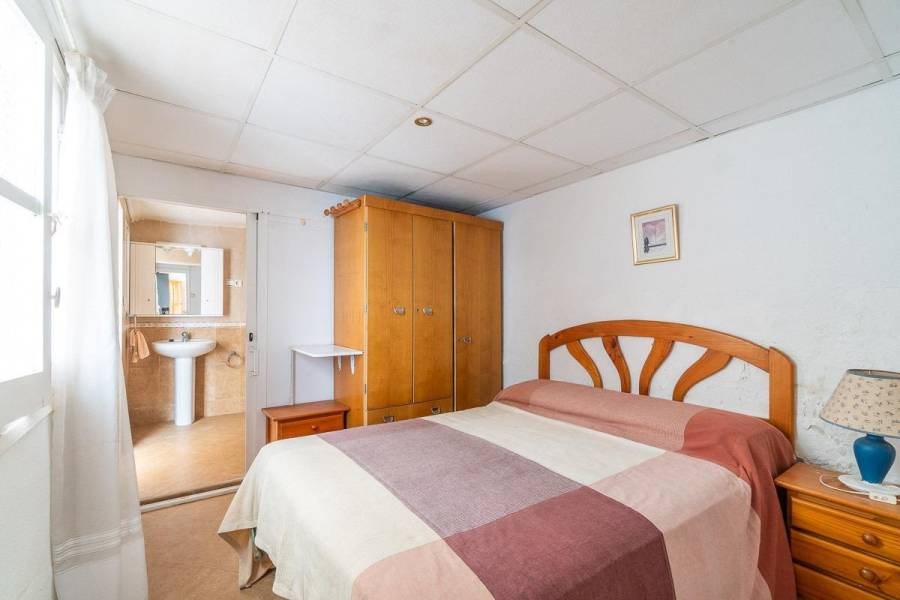 Vente - Rez-de-chaussée - Playa de los Naufragos - Torrevieja