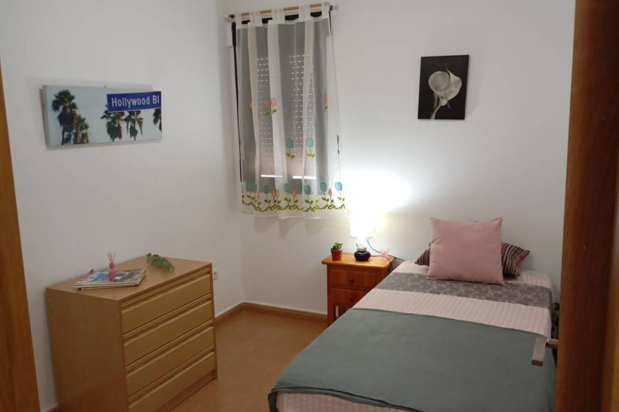 Venta - Apartamento - Playa de los locos - Torrevieja