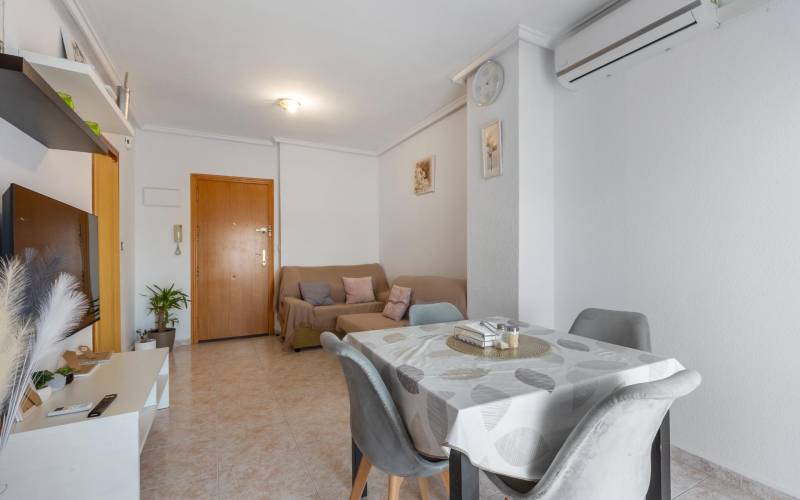 Piso - Venta - Nueva Torrevieja - Torrevieja