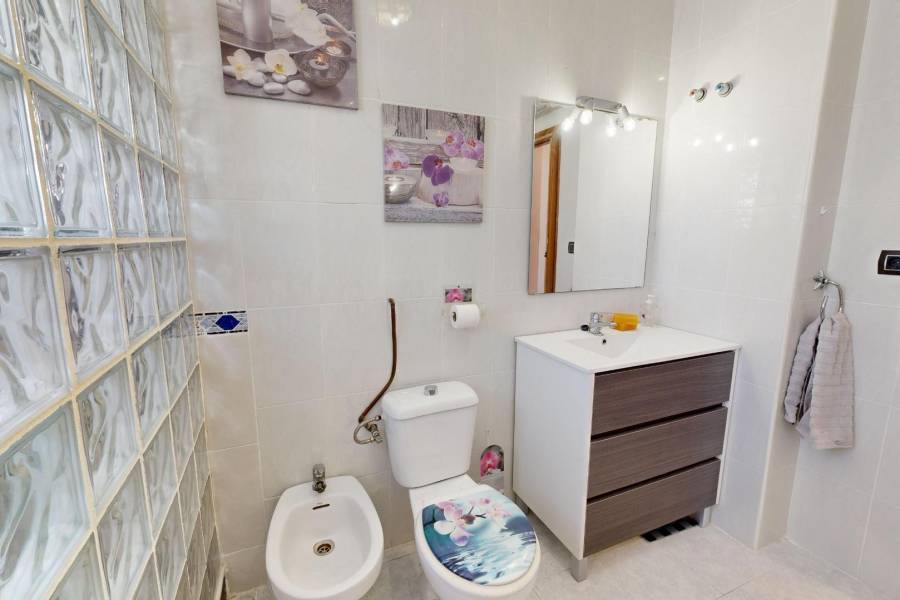 Venta - Casa Tipo Dúplex - Torretas - Torrevieja