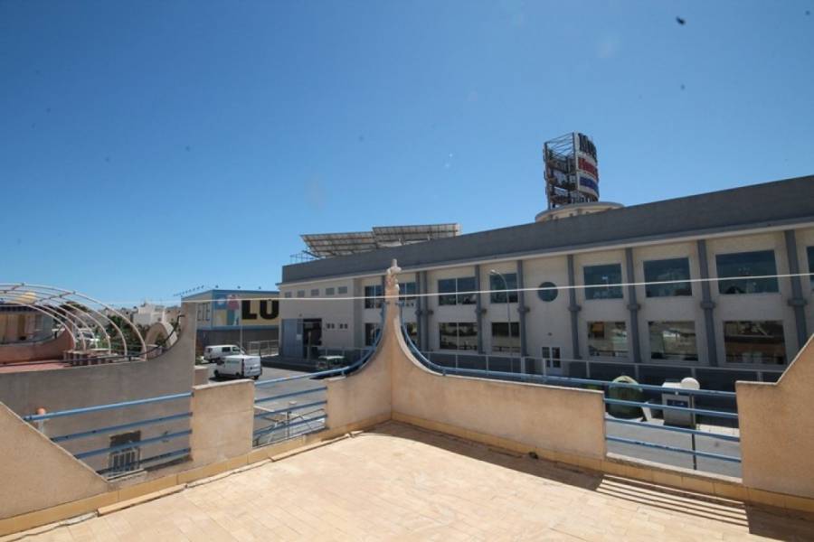 Sale - Single family house - Carrefour - Torrevieja