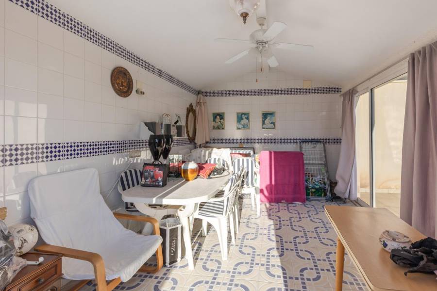 Venta - Chalet - El chaparral - Torrevieja