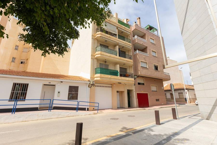 Sale - Apartment - La Mata - Torrevieja