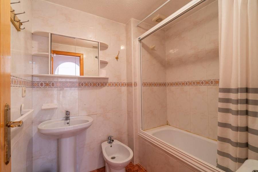 Venta - Apartamento - Nueva Torrevieja - Torrevieja