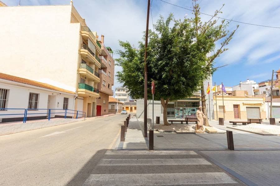 Venta - Apartamento - La Mata - Torrevieja