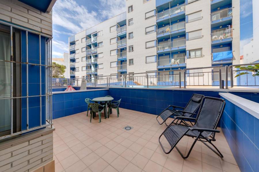 Sale - Apartment - Playa de los locos - Torrevieja