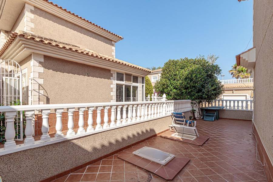 Sale - Unique property - Los altos - Torrevieja