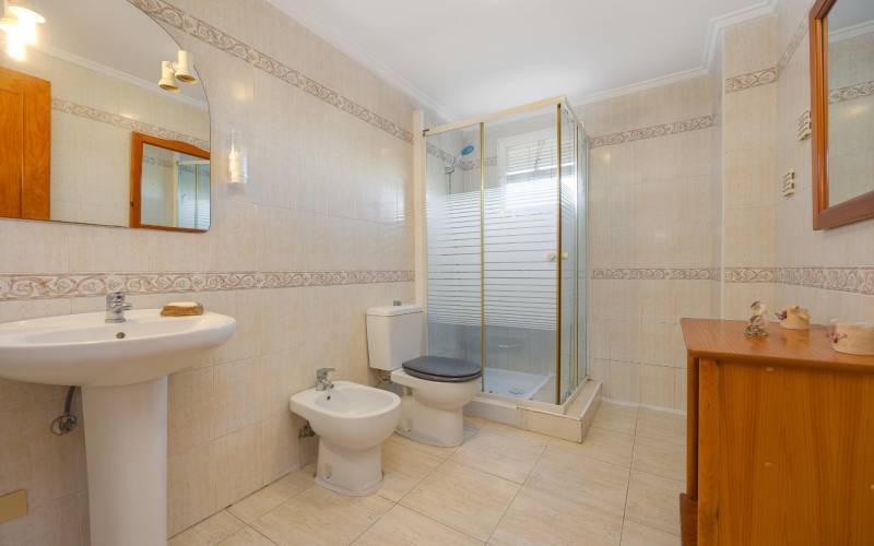 Bungalow Planta Baja - Venta - Aguas Nuevas - Torrevieja