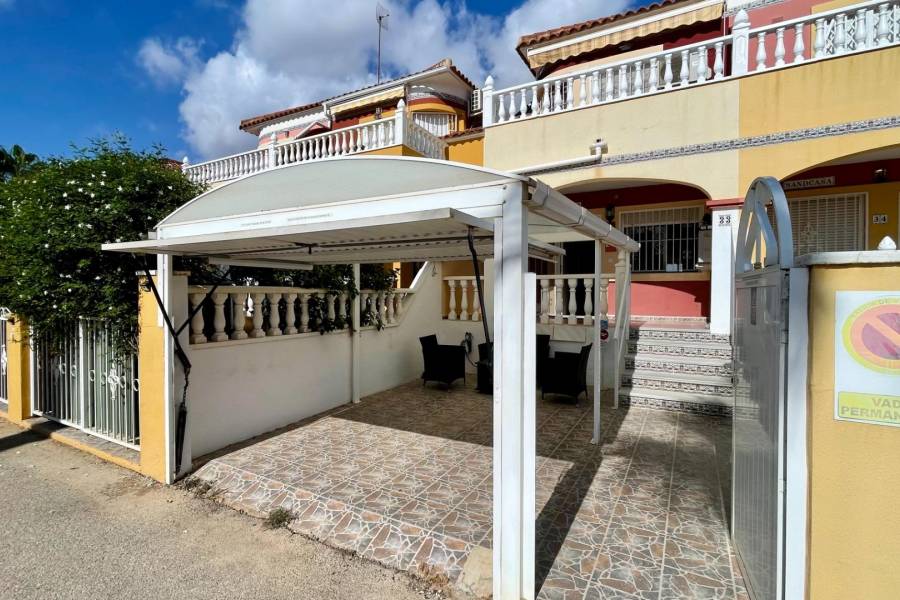 Sale - Terraced house - Lomas de Cabo Roig - Orihuela Costa