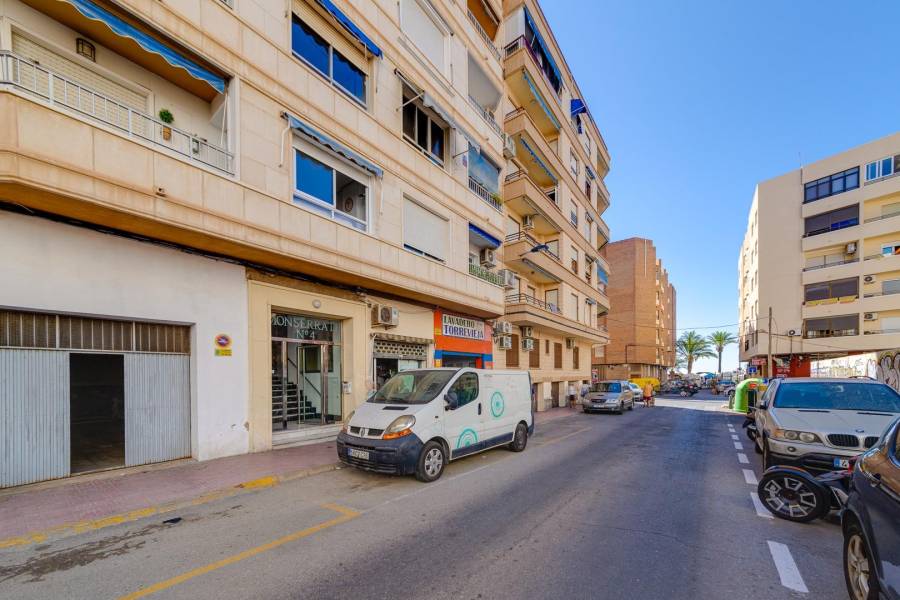 Sale - Business Premise - Playa del cura - Torrevieja