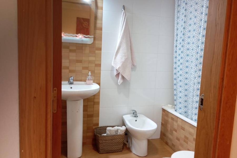 Sale - Apartment - Playa de los locos - Torrevieja