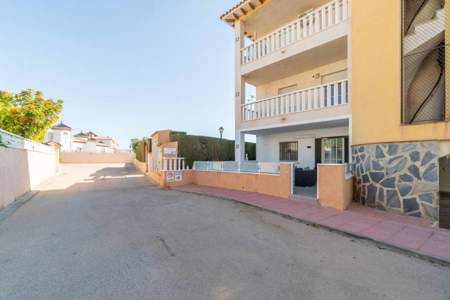 Venta - Apartamento - Lomas de Cabo Roig - Orihuela Costa