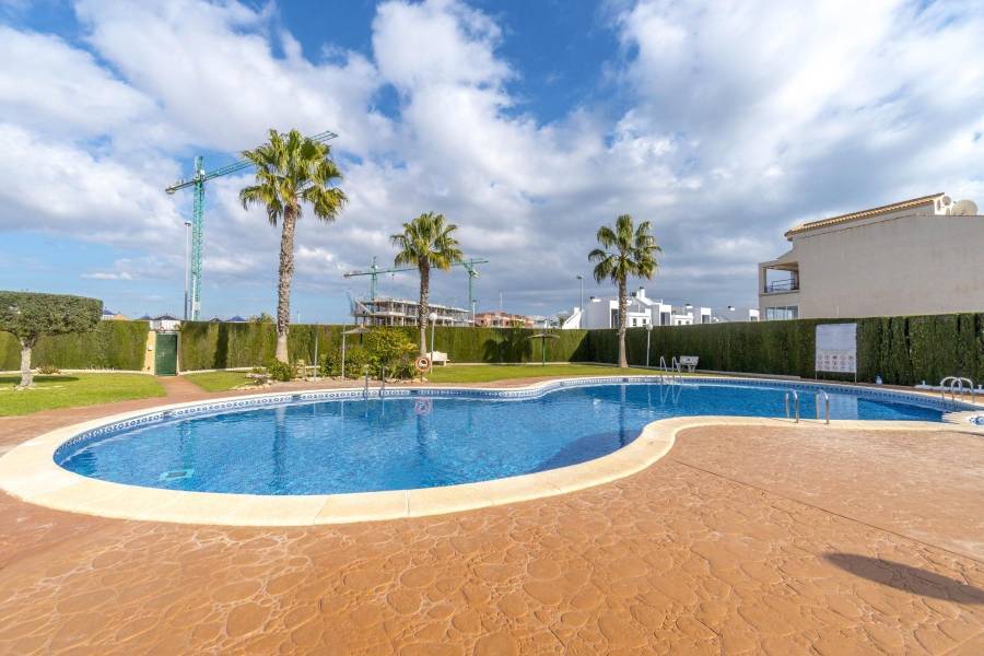 Venta - Ático - Urbanización Perla del Mar - Orihuela