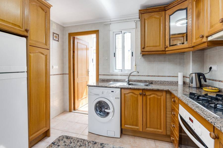 Venta - Bungalow Planta Alta - Centro - Torrevieja