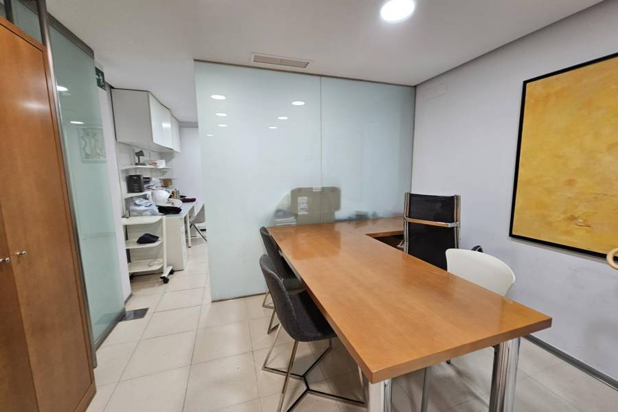 Sale - Flat - Centro - Torrevieja