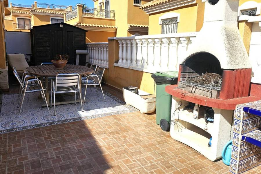 Sale - Terraced house - Sector 25 - Torrevieja