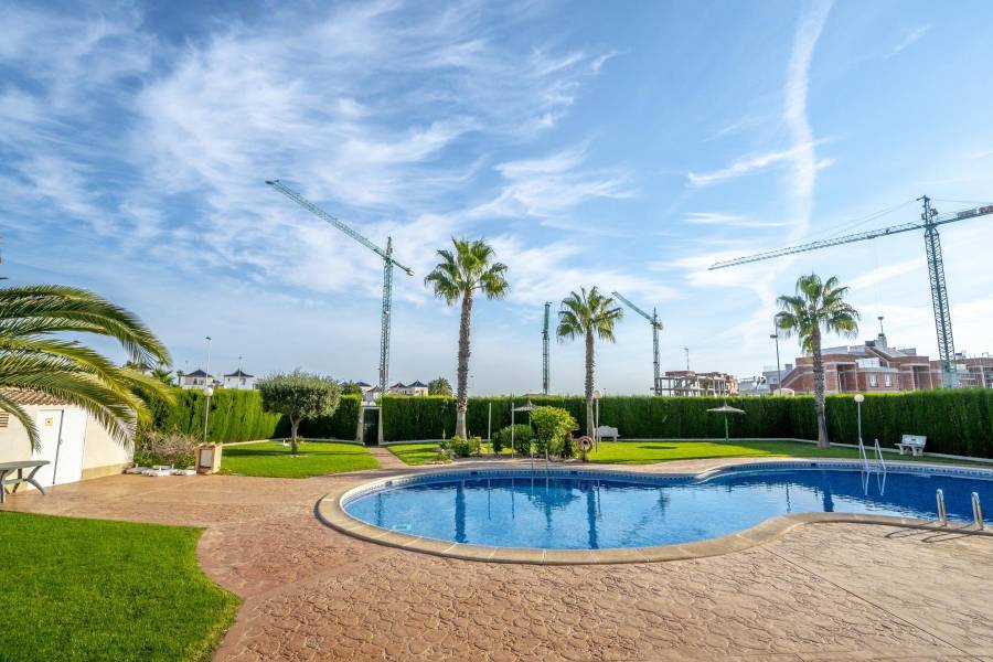 Venta - Ático - Urbanización Perla del Mar - Orihuela