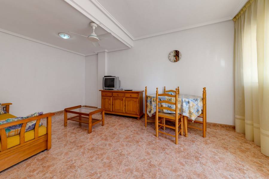 Vente - Maison mitoyenne - Aguas nuevas 2 - Torrevieja